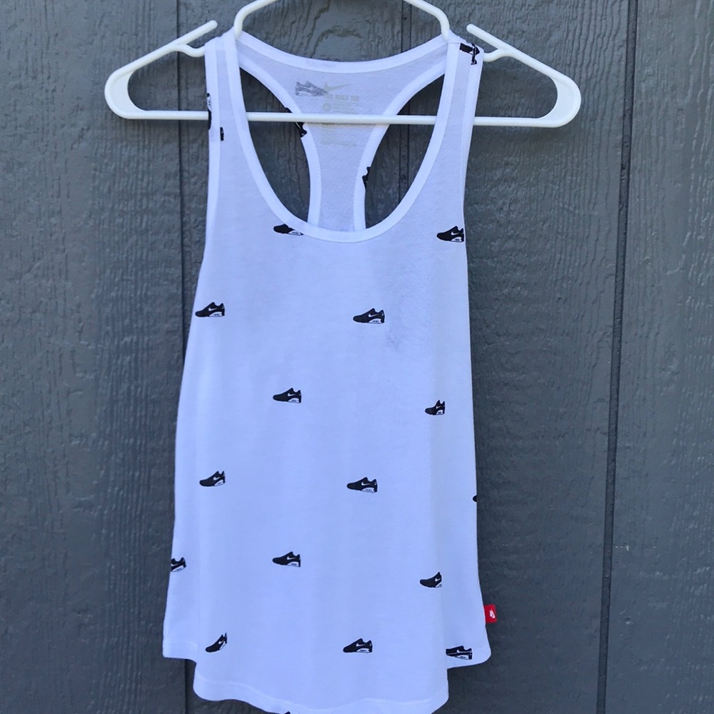Nike Racerback Tank XS